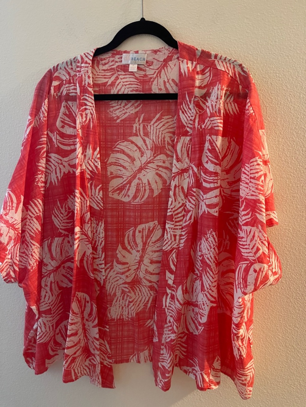 Belle by Kim Gravel Red and White Tropical Print Kimono